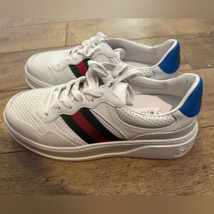 New Men’s Gucci sneakers